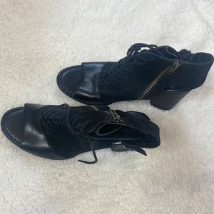 Born peep toe lace up heels size 8.5